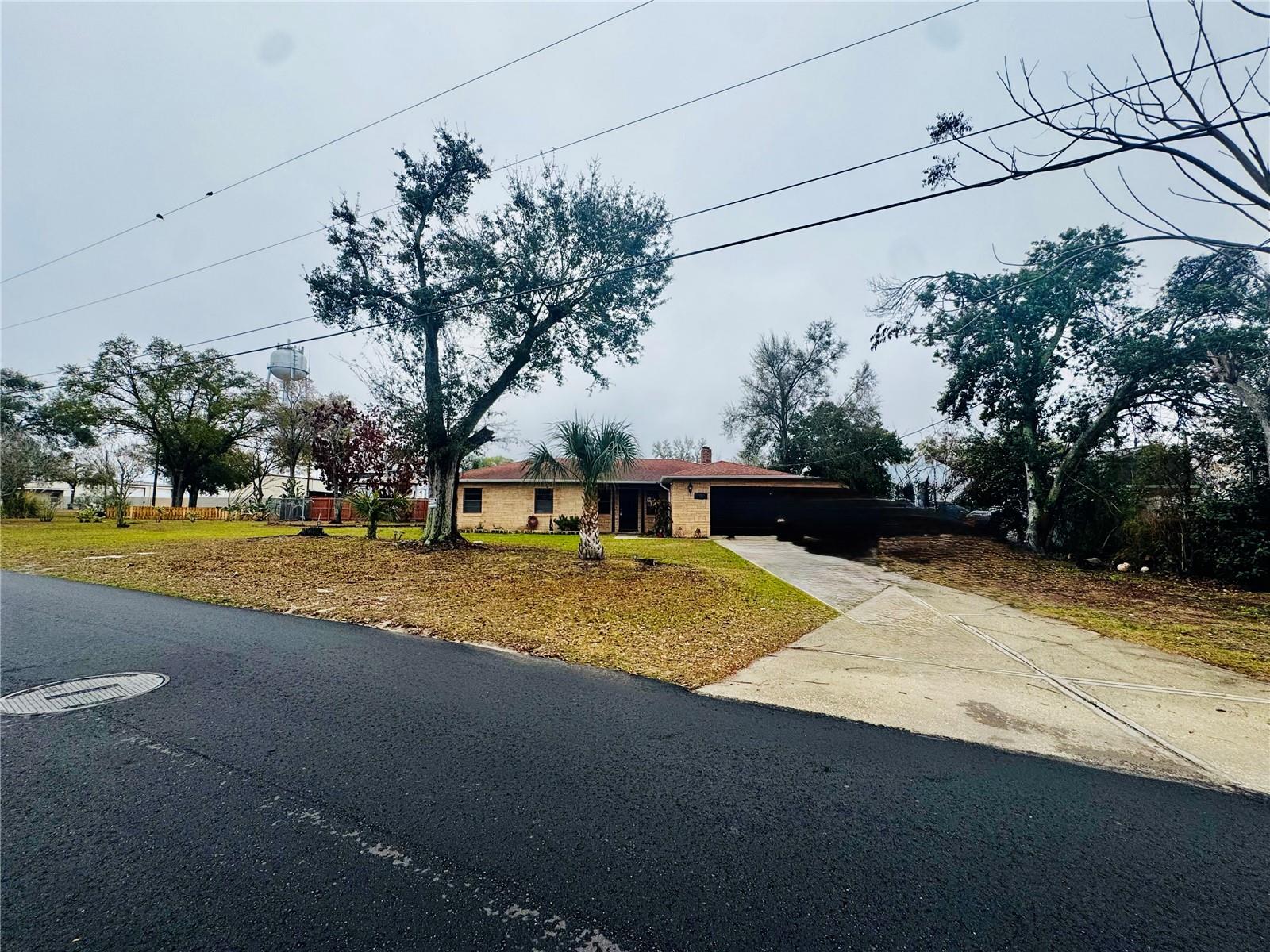 DAVIS A M - Residential