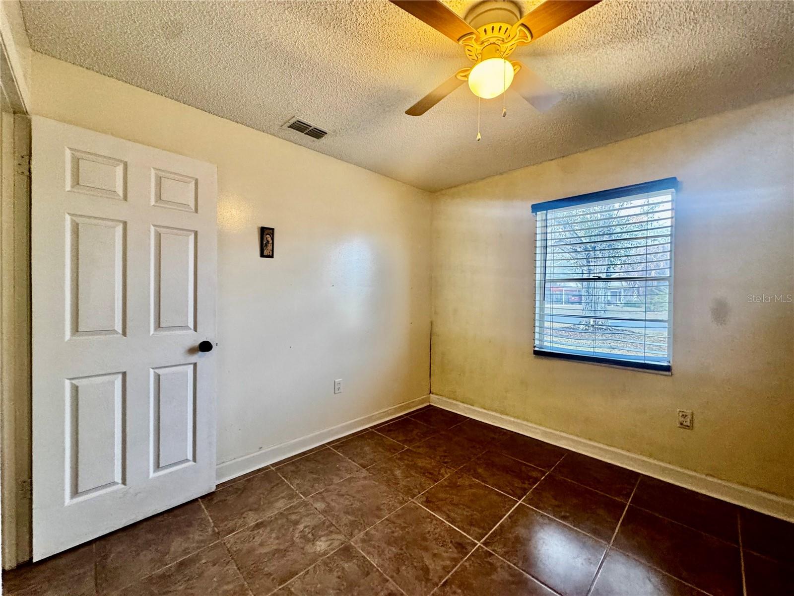 DAVIS A M - Residential