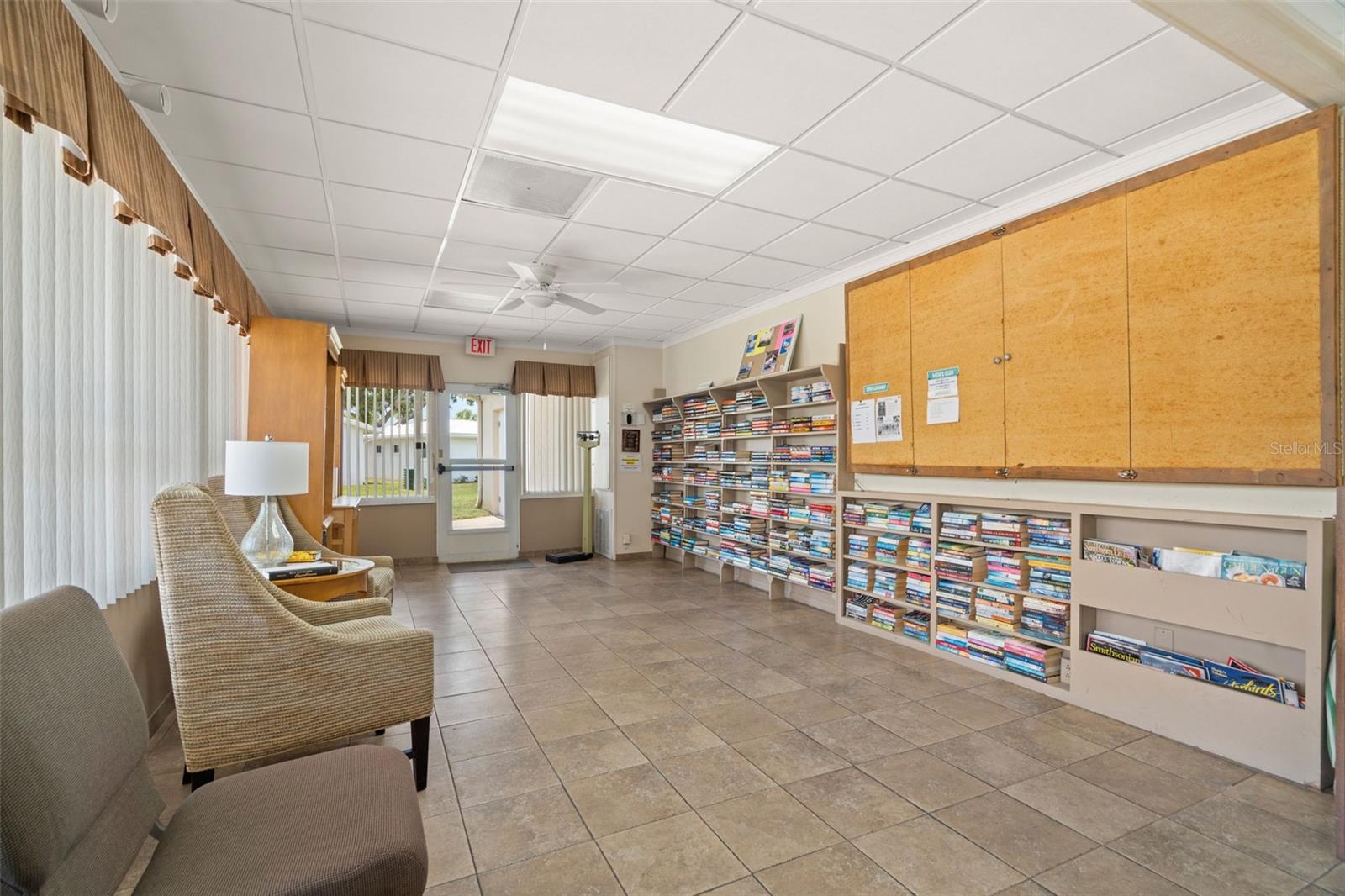 MAINLANDS OF TAMARAC BY THE GULF UNIT 4 CONDO - Residential Lease