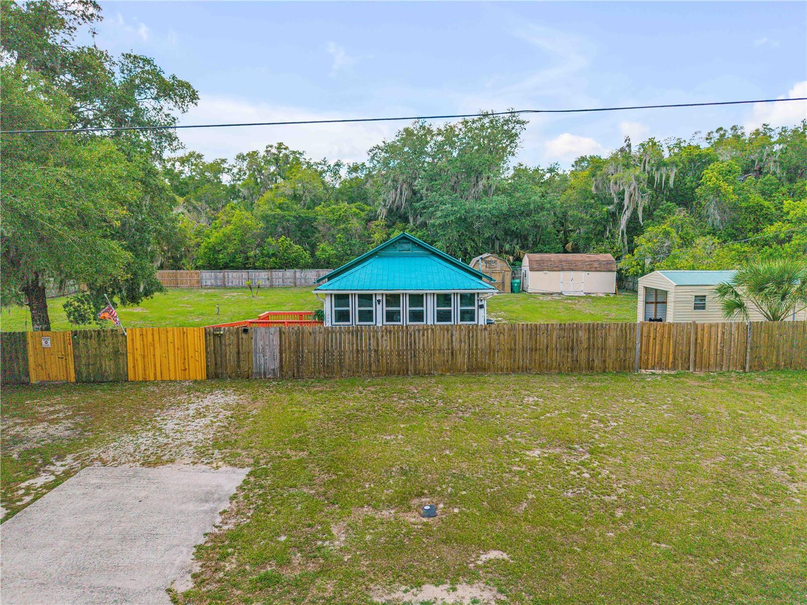 ORANGE GROVE GARDENS - Residential