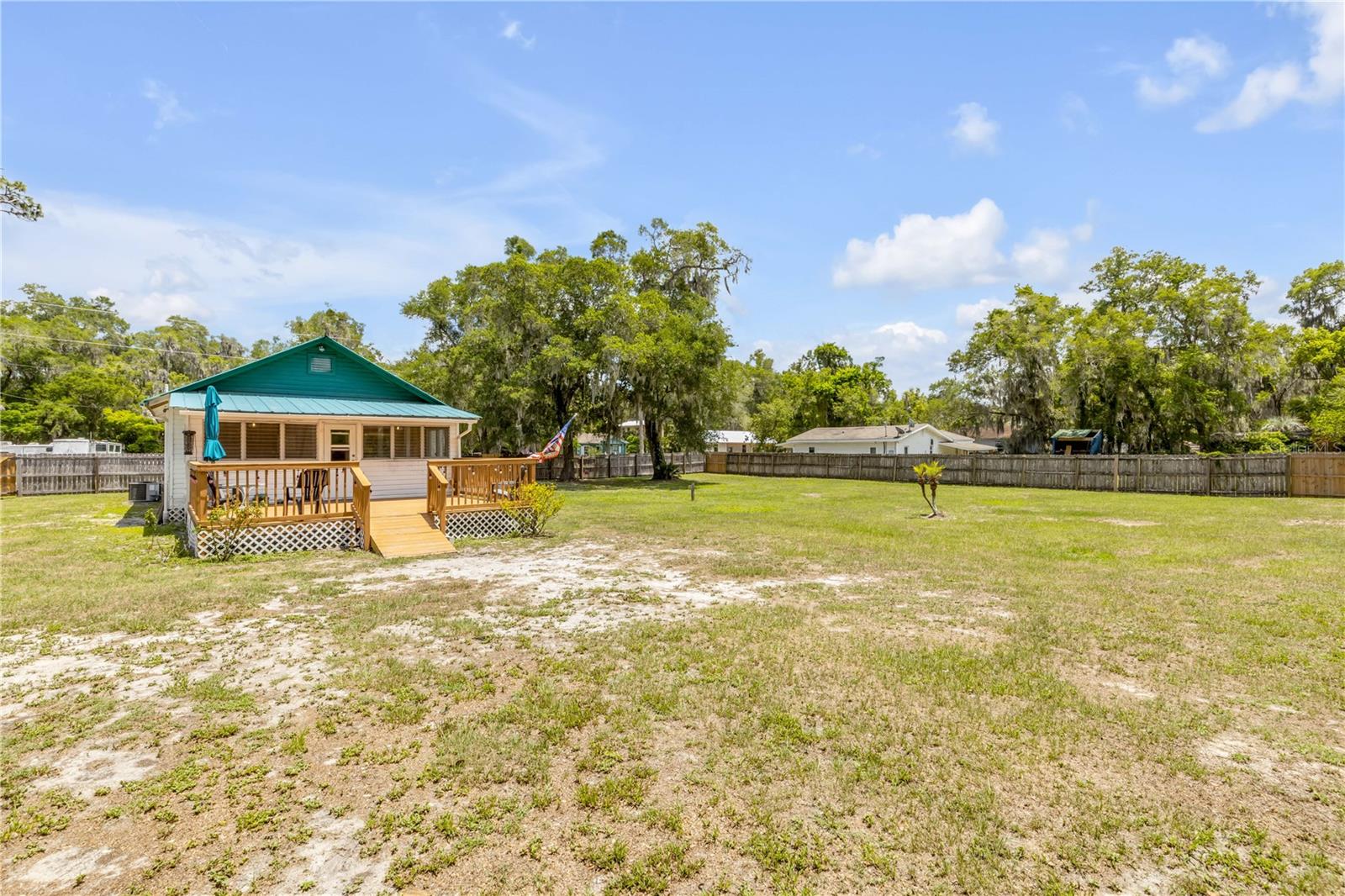 ORANGE GROVE GARDENS - Residential