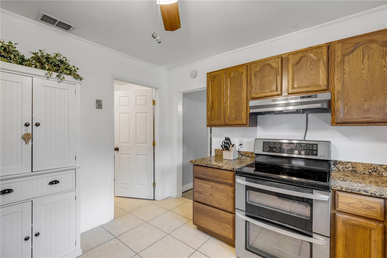 ORANGE GROVE GARDENS - Residential