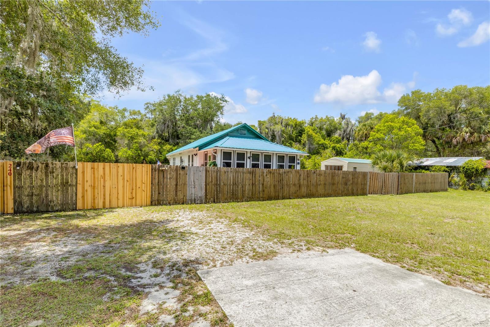 ORANGE GROVE GARDENS - Residential