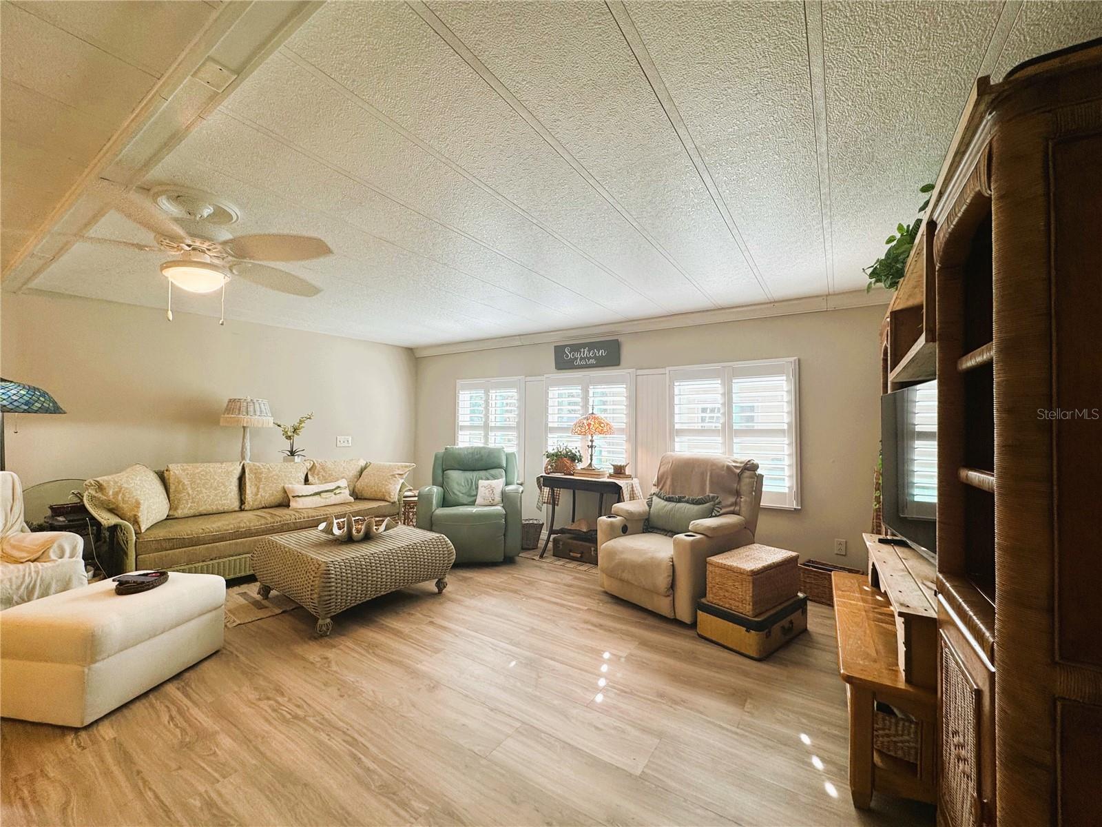 HAWTHORNE AT LEESBURG A COOP - Residential