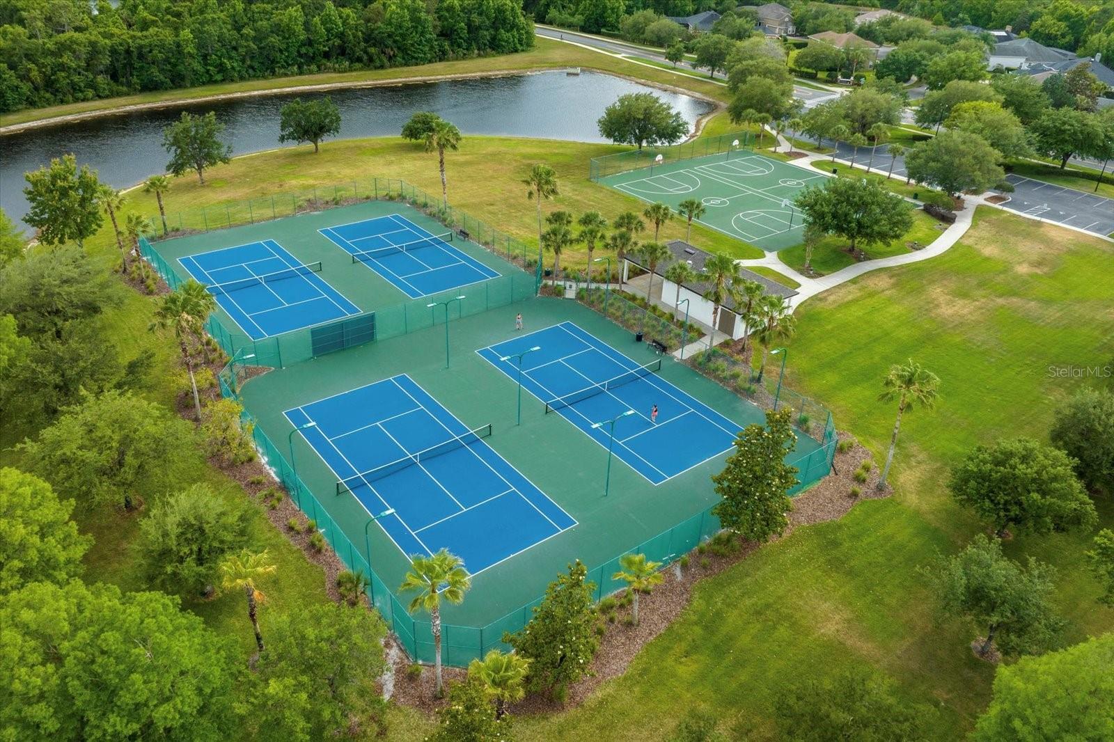 LIVE OAK RESERVE UNIT FOUR - Residential