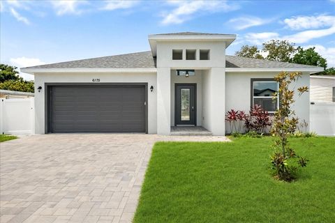 Photo of 6175 109th Avenue N, Pinellas Park, FL 33782 (MLS # TB8405054)