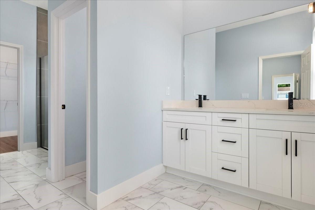 NORTHFIELD MANOR SEC A-5 - Residential