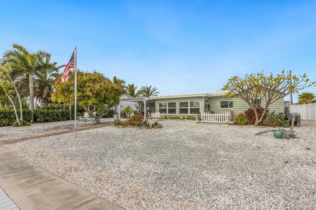 BAY PALMS ADD - Residential