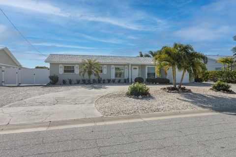 529 67TH STREET HOLMES BEACH FL 34217