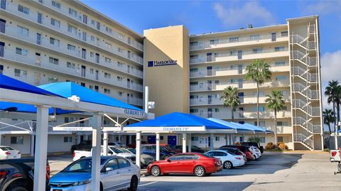 Photo of 145 N Halifax Avenue #705, Daytona Beach, FL 32118 (MLS # O6377552)