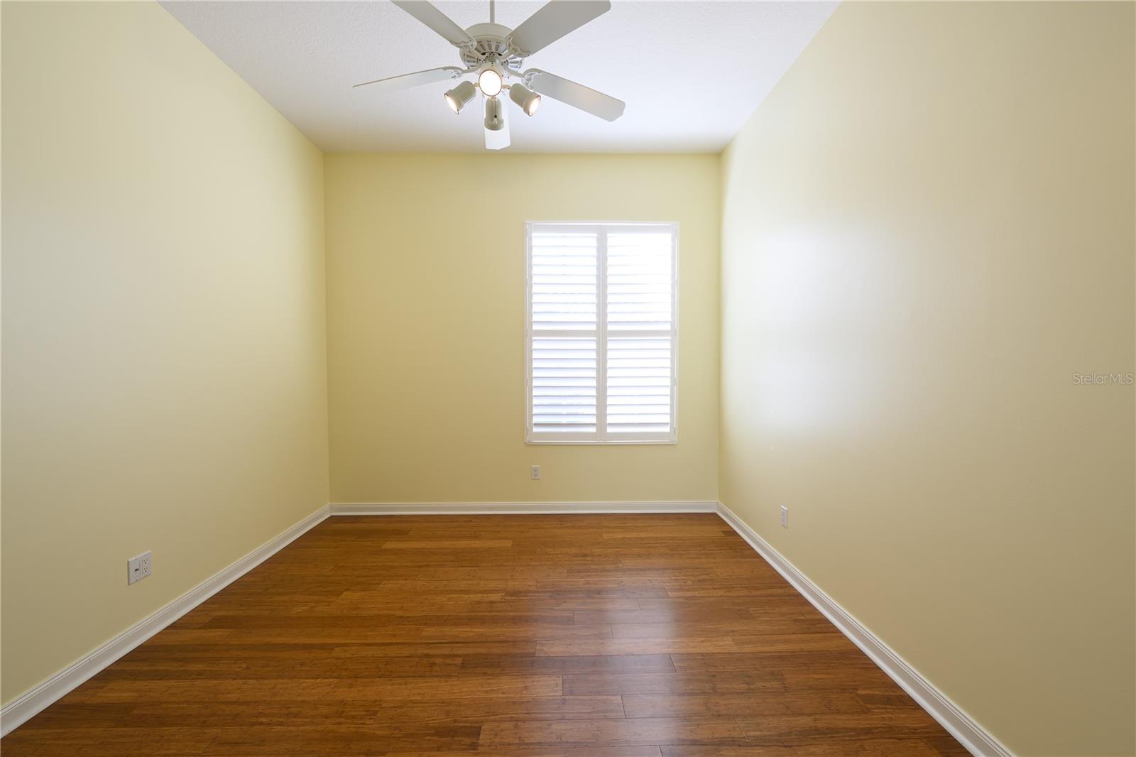 VILLAGEWALK - Residential