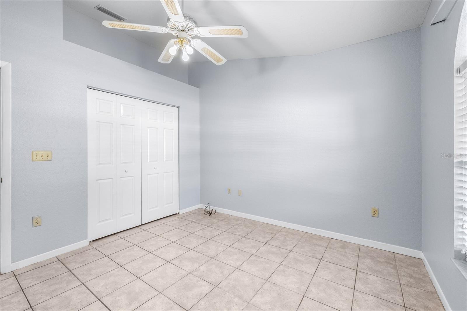 GOLDEN GATEWAY HOMES - Residential