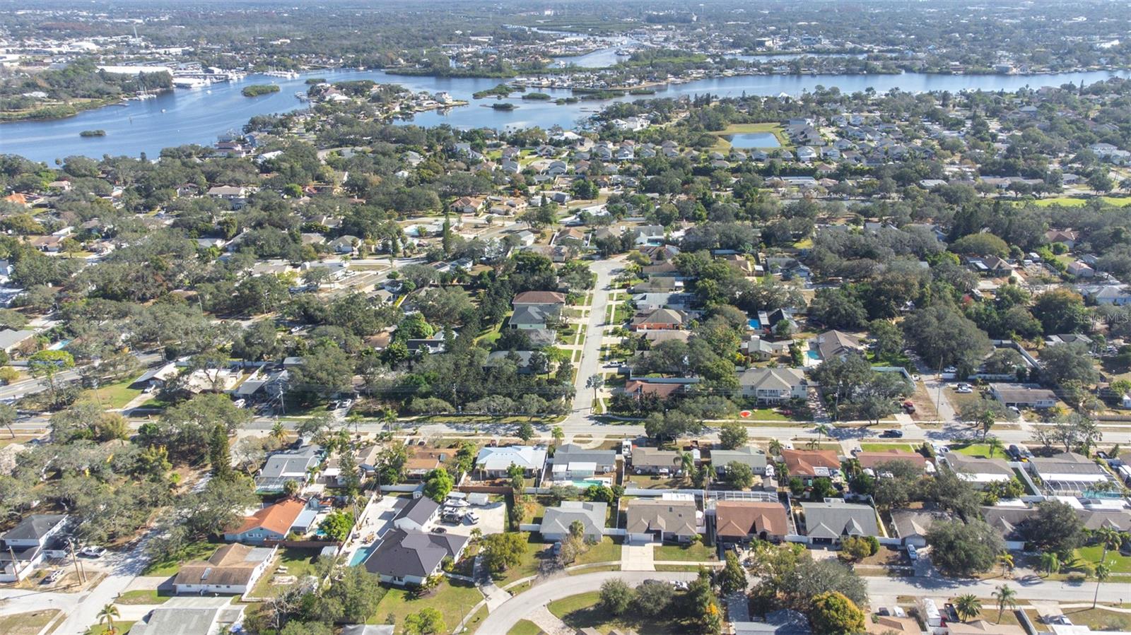 GOLDEN GATEWAY HOMES - Residential