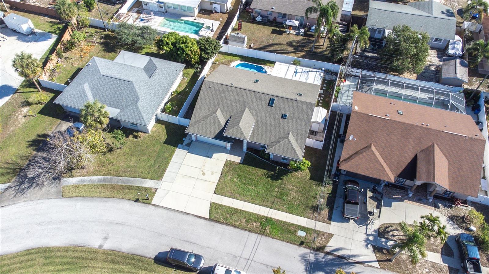 GOLDEN GATEWAY HOMES - Residential