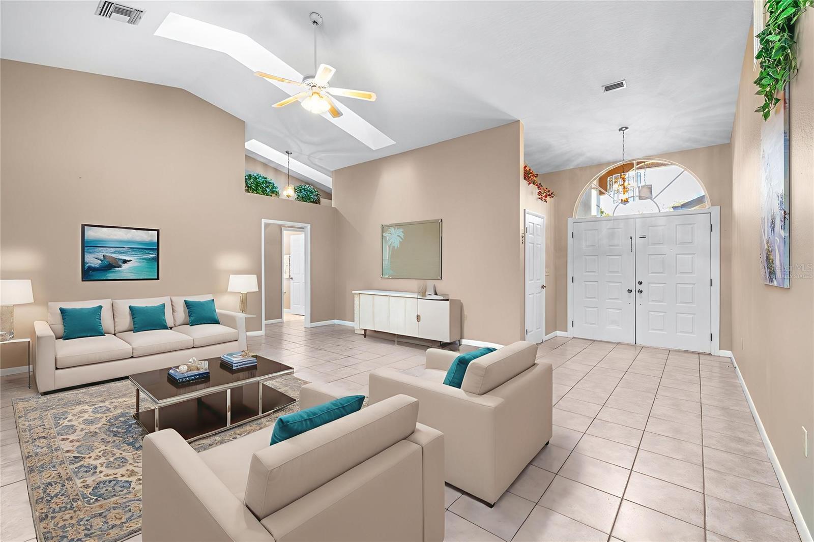 GOLDEN GATEWAY HOMES - Residential