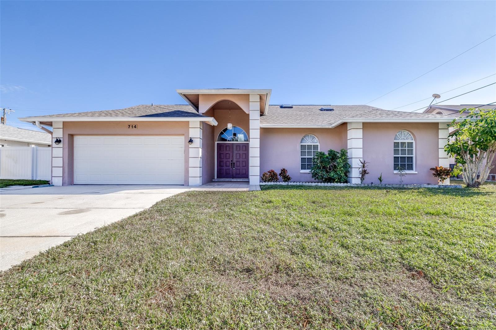 GOLDEN GATEWAY HOMES - Residential