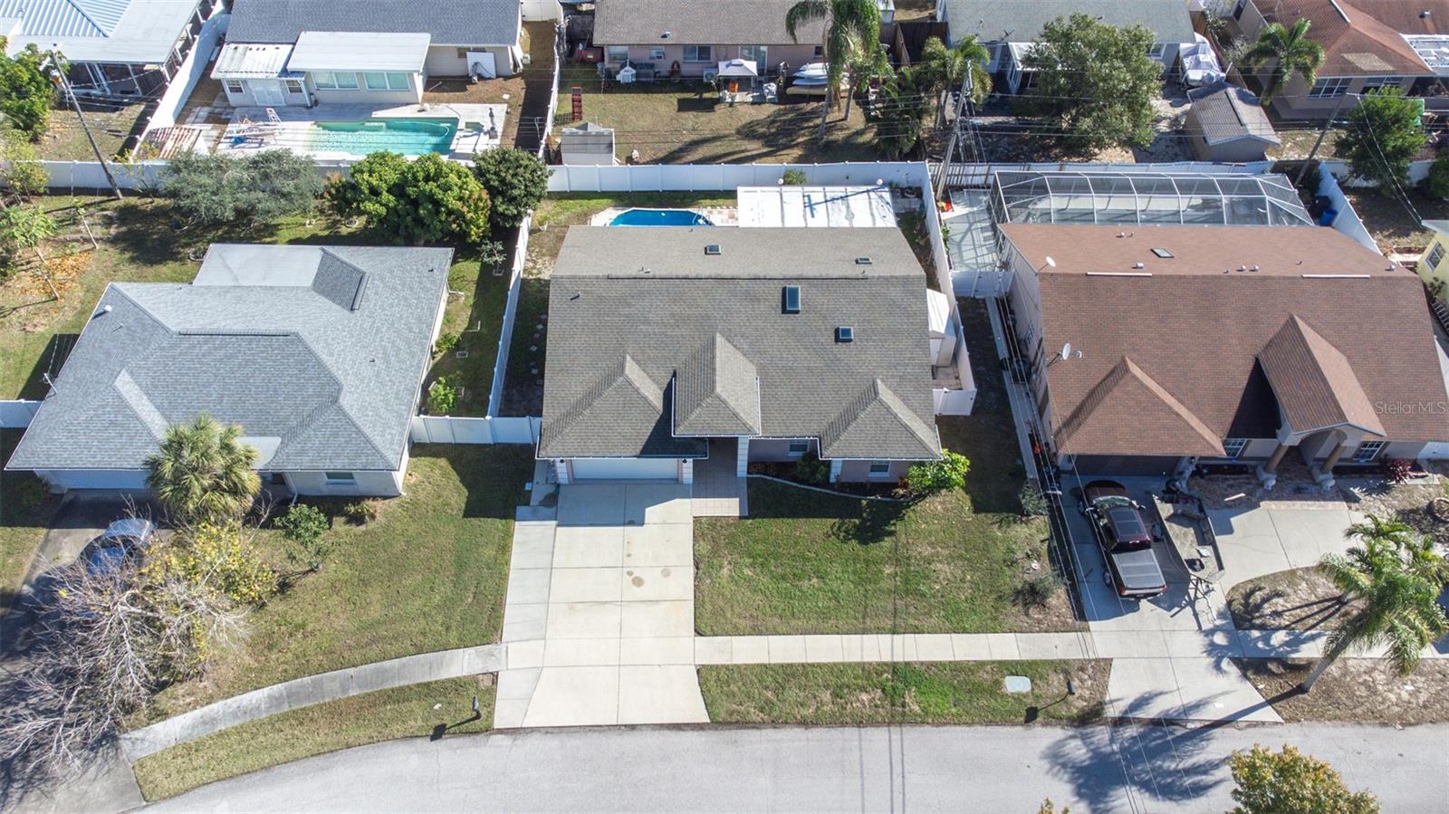 GOLDEN GATEWAY HOMES - Residential