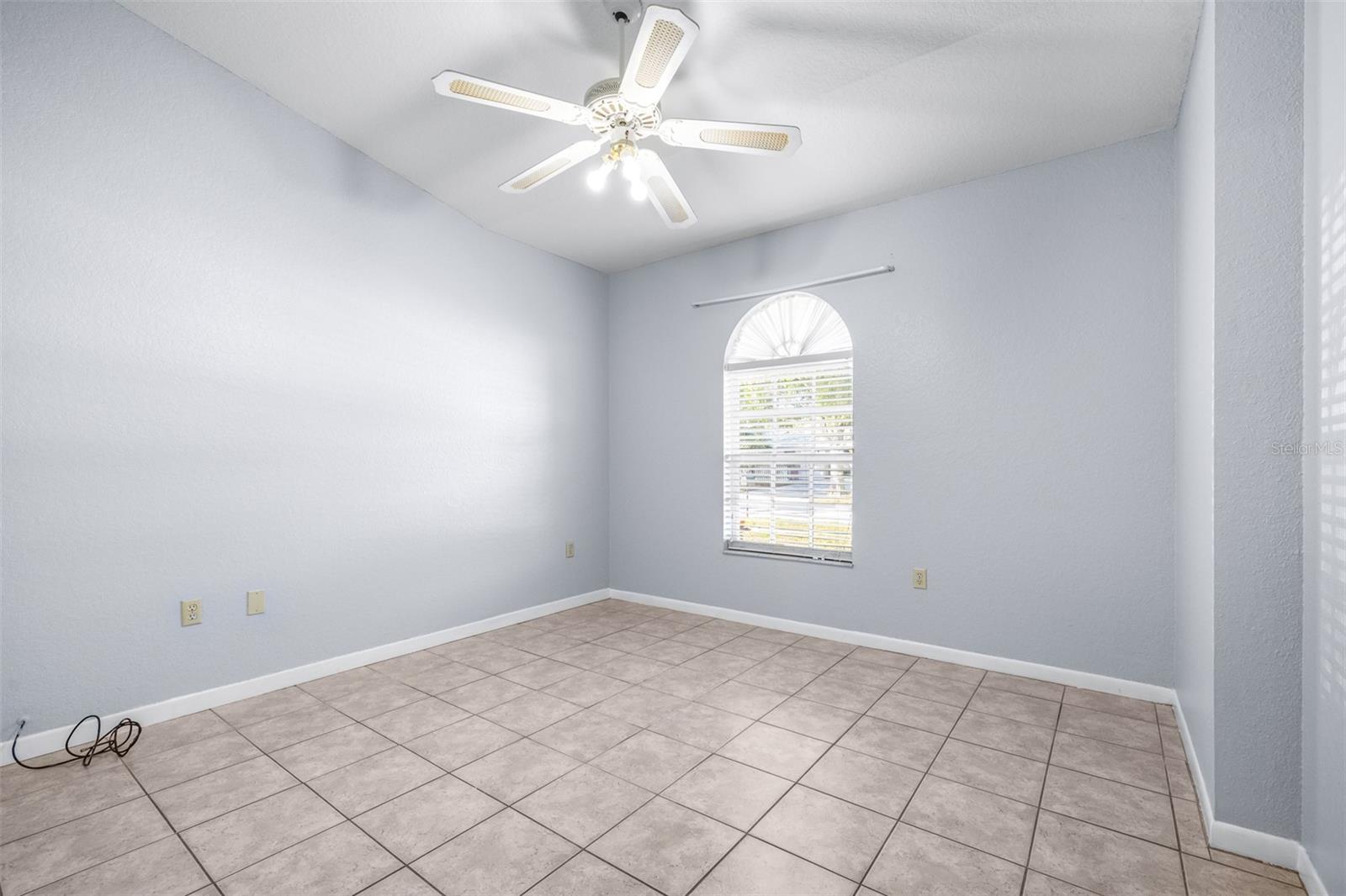 GOLDEN GATEWAY HOMES - Residential