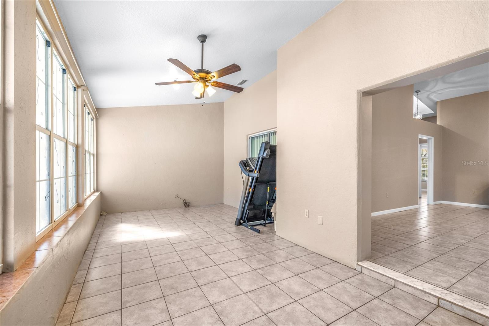 GOLDEN GATEWAY HOMES - Residential