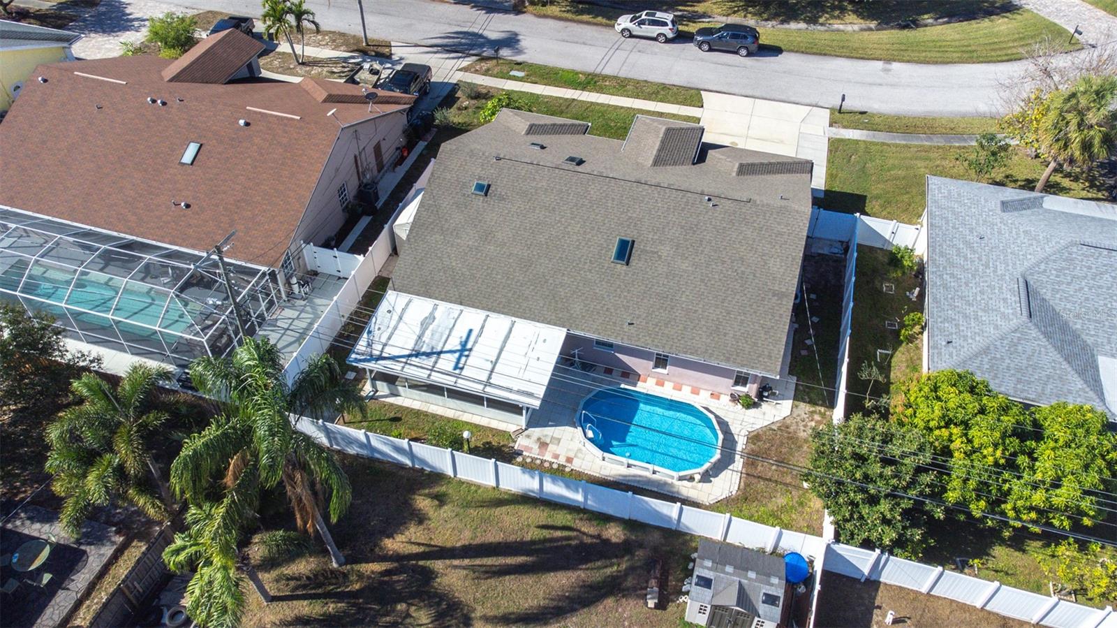 GOLDEN GATEWAY HOMES - Residential