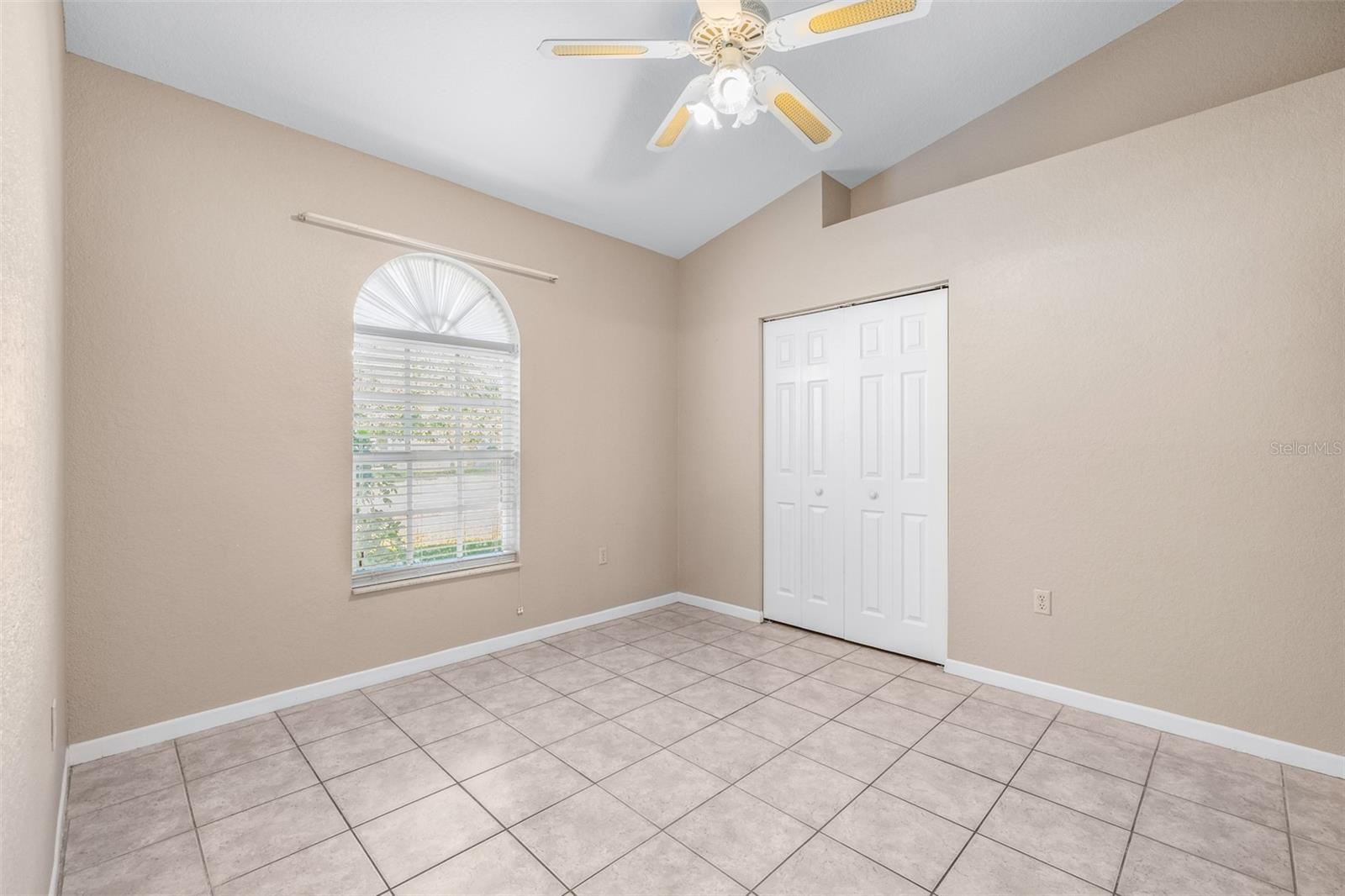 GOLDEN GATEWAY HOMES - Residential