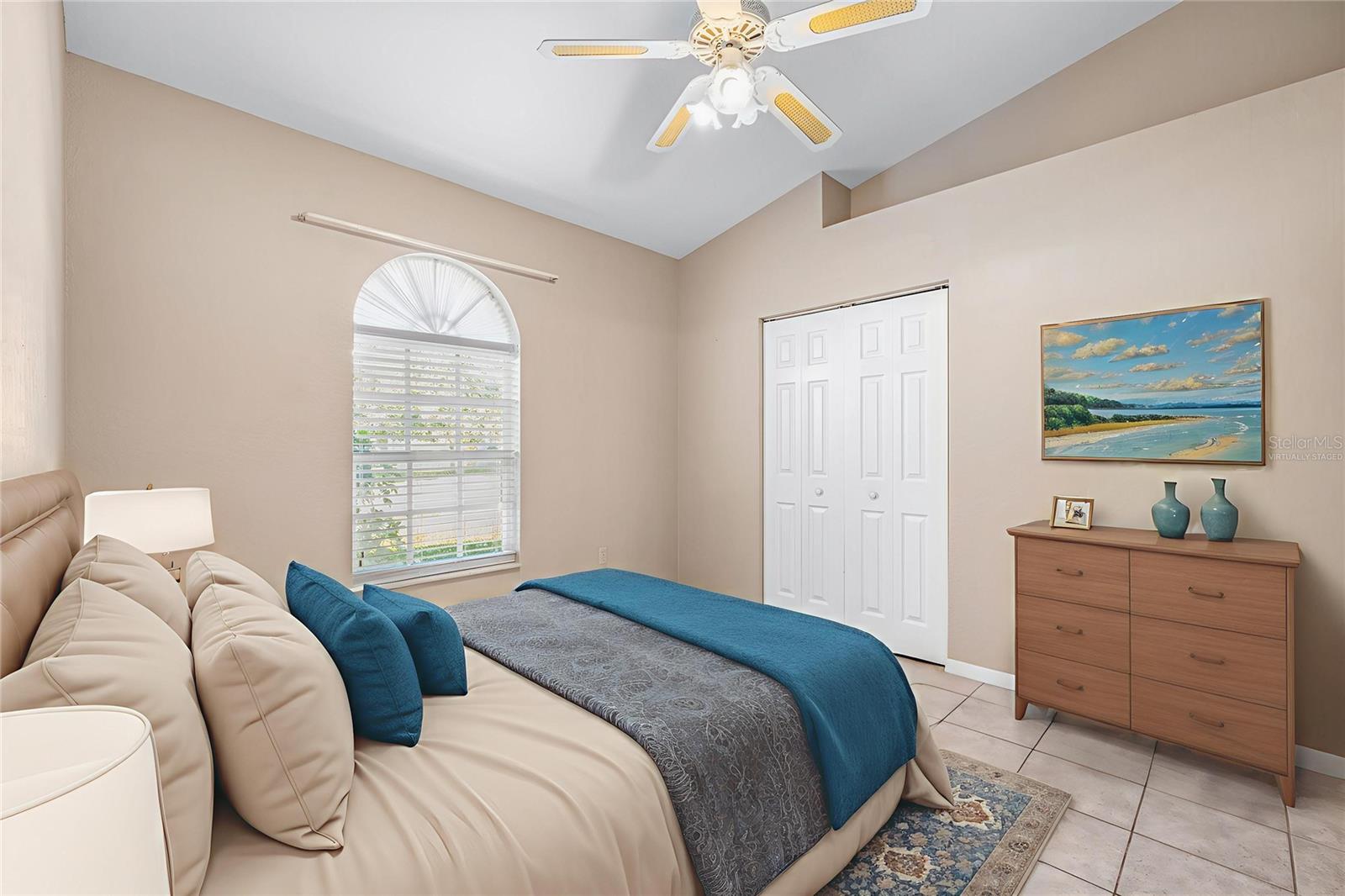 GOLDEN GATEWAY HOMES - Residential