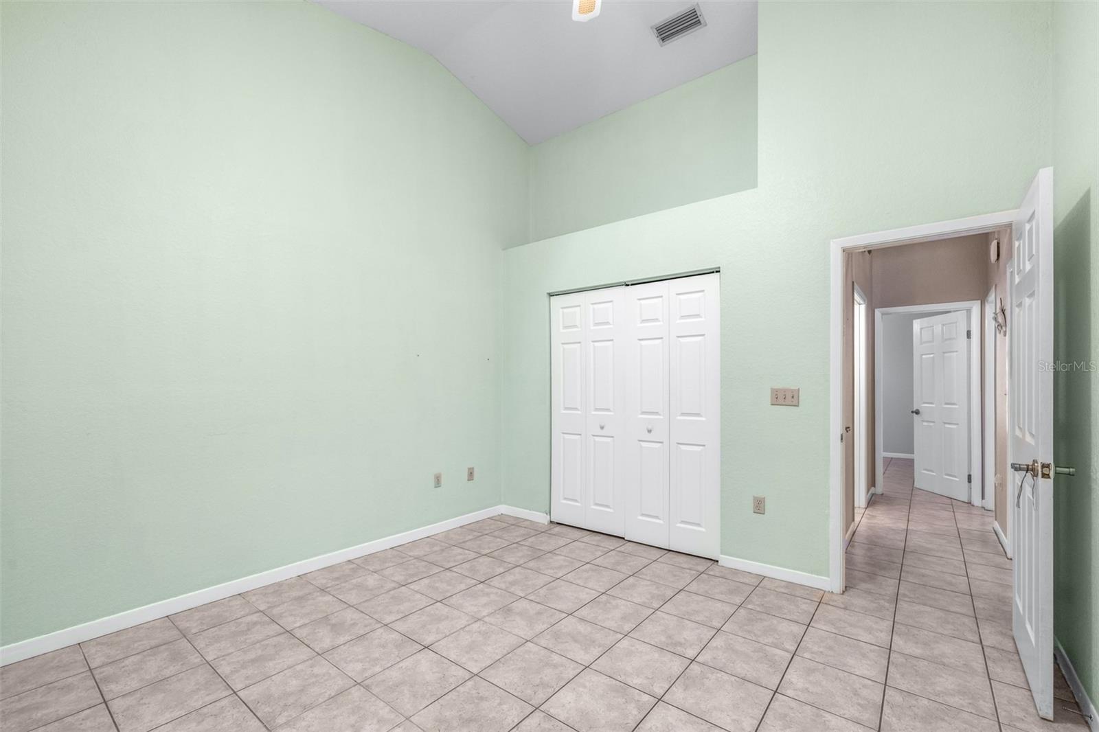 GOLDEN GATEWAY HOMES - Residential