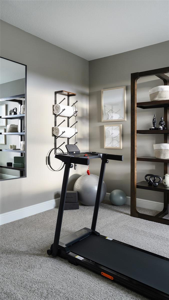 PASADENA WOODS - Residential