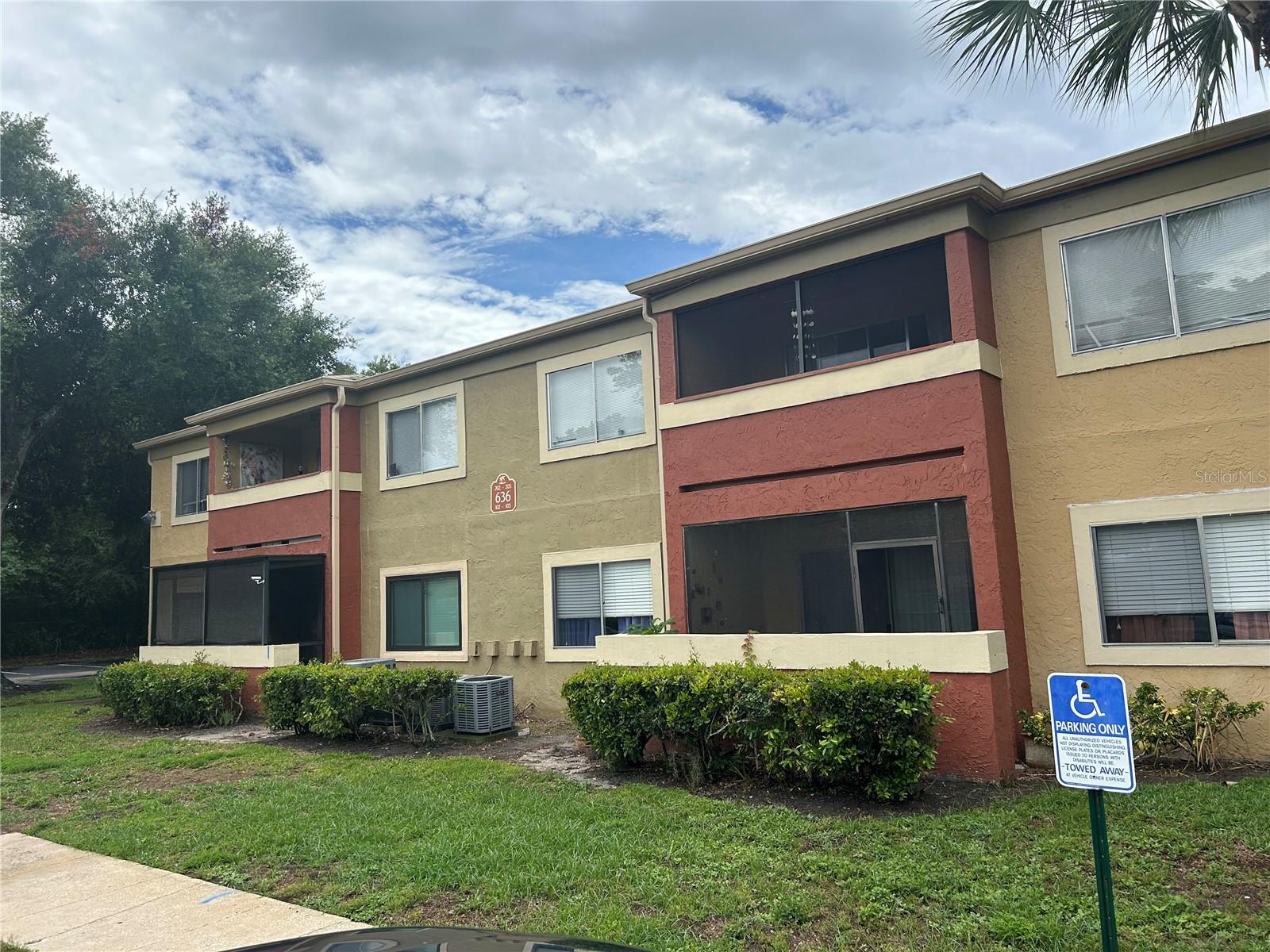 OXFORD SQUARE CONDO - Residential