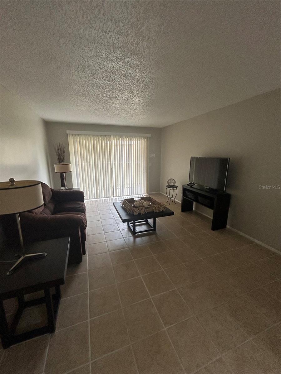 OXFORD SQUARE CONDO - Residential