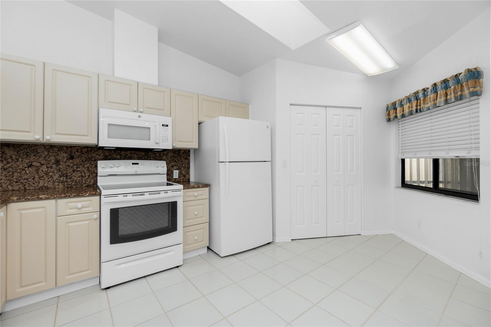 GOLF COURSE VILLAS PH 07 BLDG - Residential