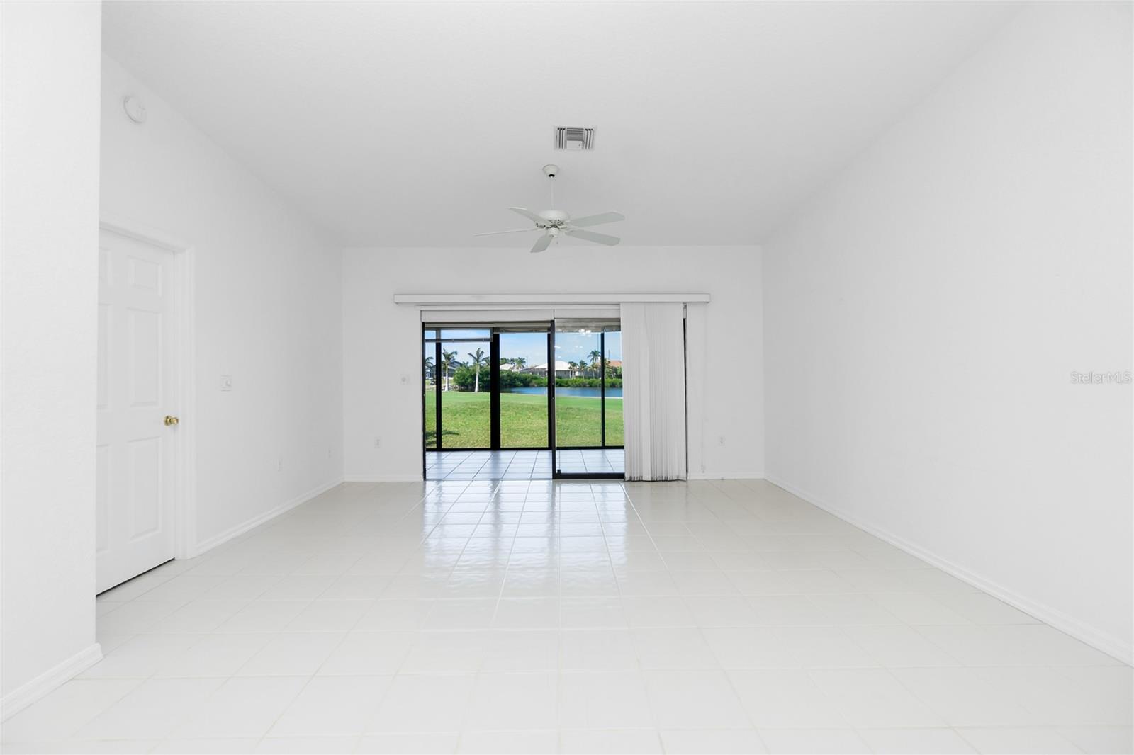 GOLF COURSE VILLAS PH 07 BLDG - Residential