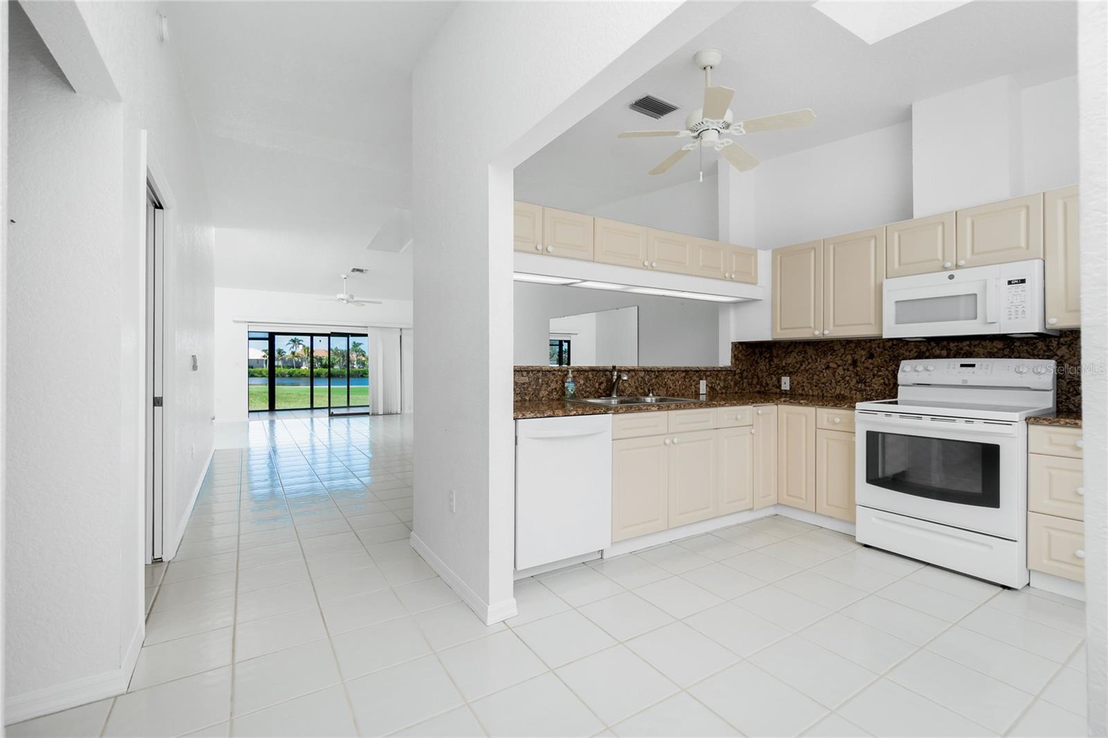 GOLF COURSE VILLAS PH 07 BLDG - Residential