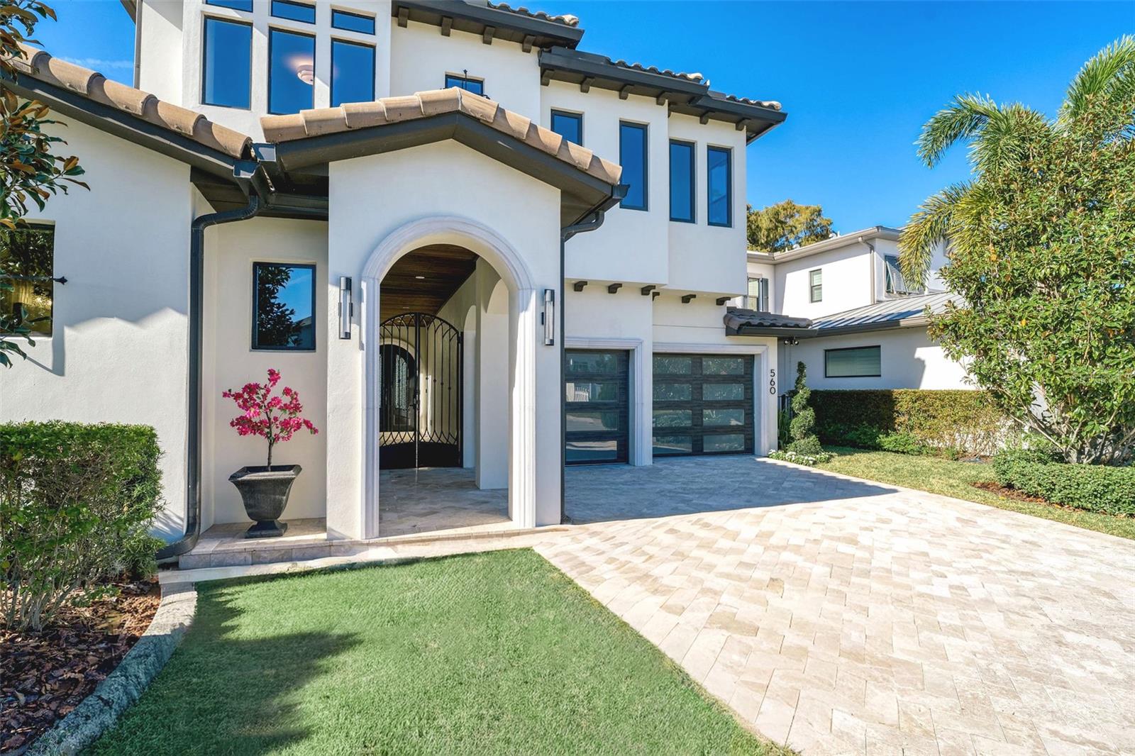 LAKE KILLARNEY SHORES - Residential