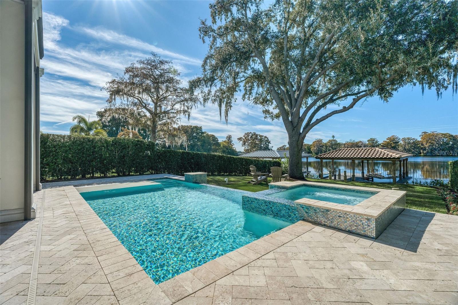 LAKE KILLARNEY SHORES - Residential