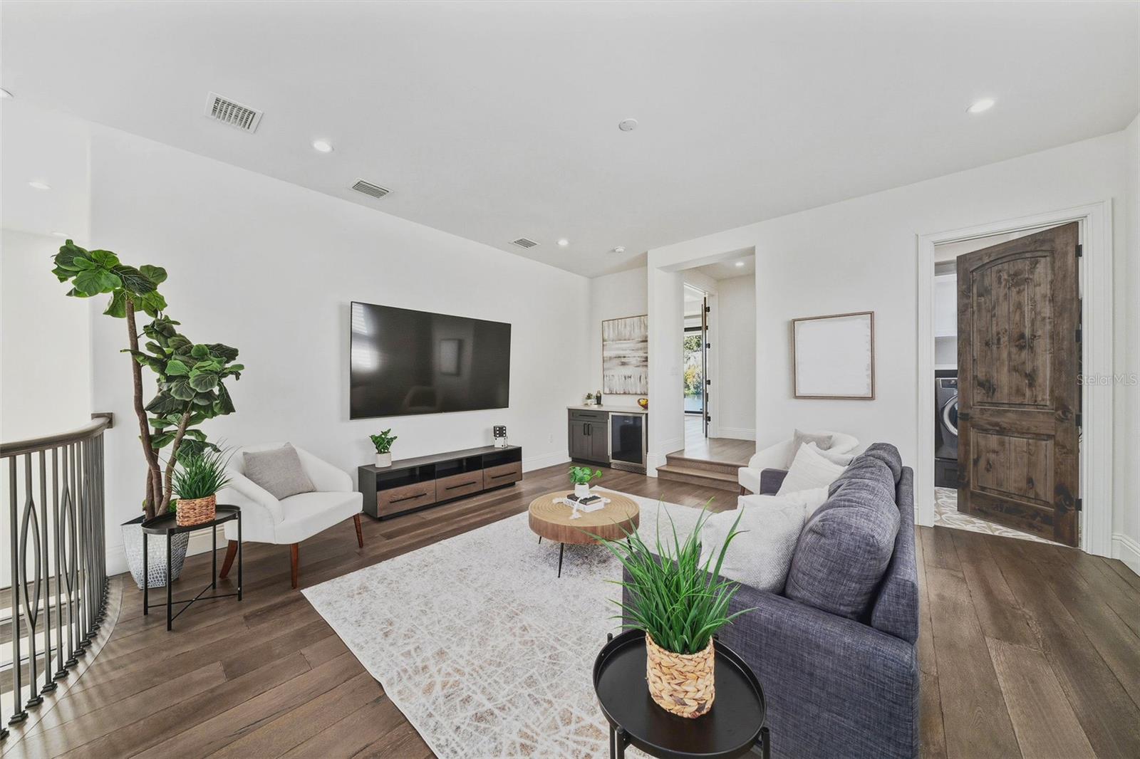 LAKE KILLARNEY SHORES - Residential