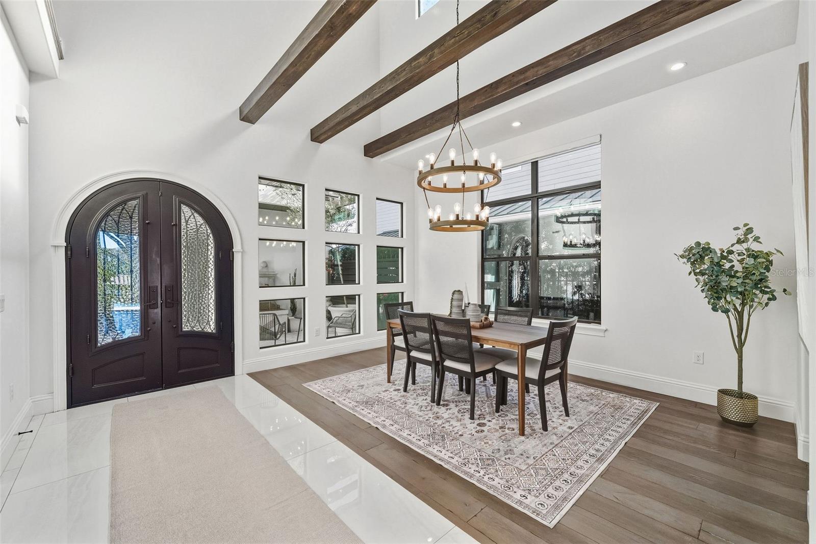 LAKE KILLARNEY SHORES - Residential