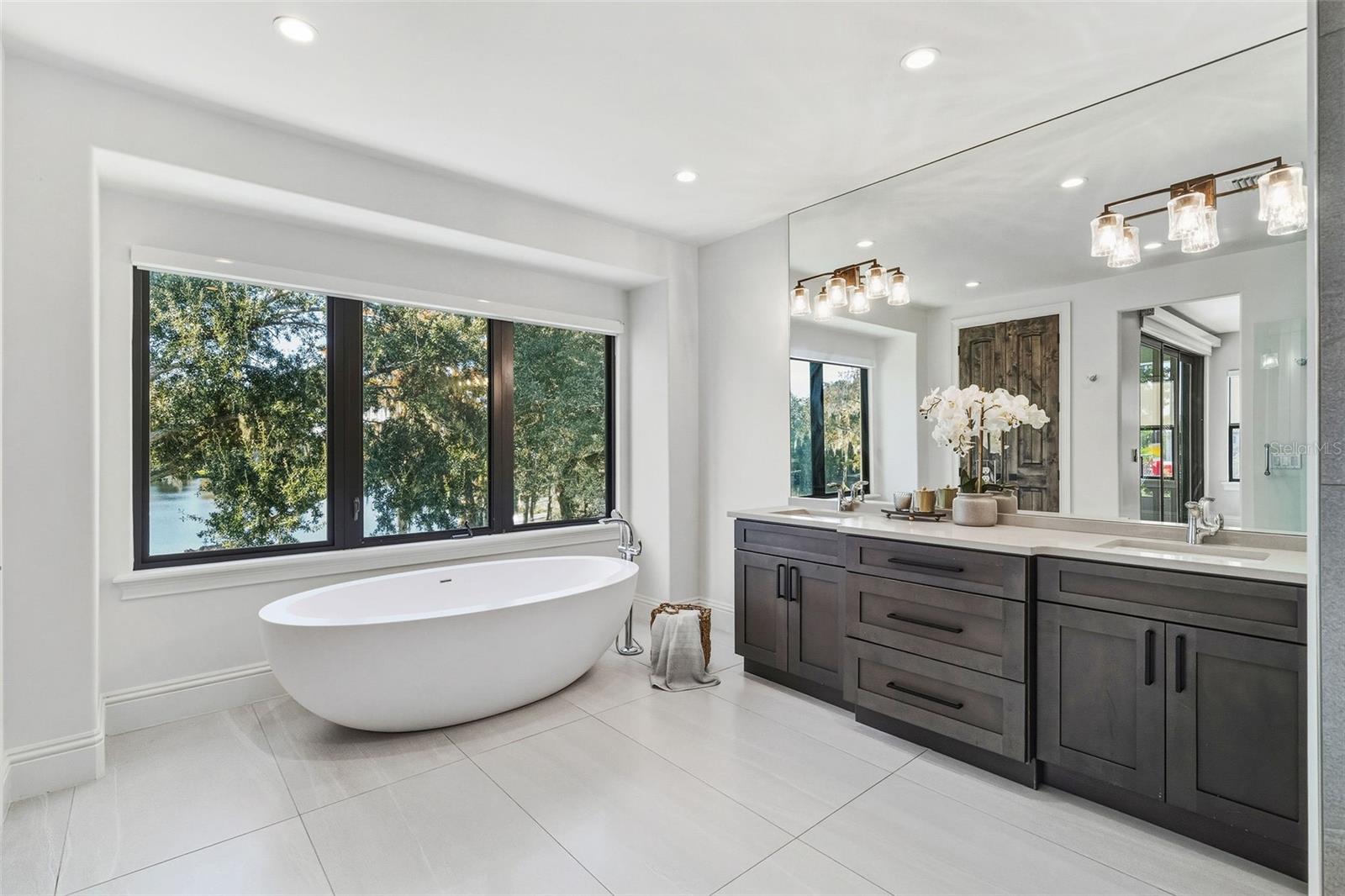 LAKE KILLARNEY SHORES - Residential