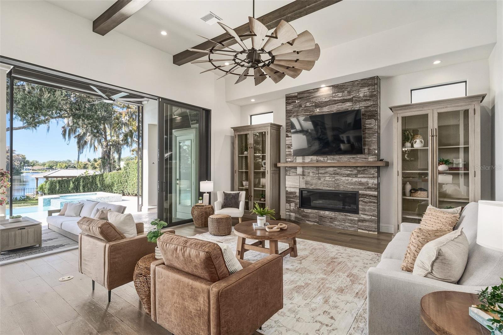 LAKE KILLARNEY SHORES - Residential