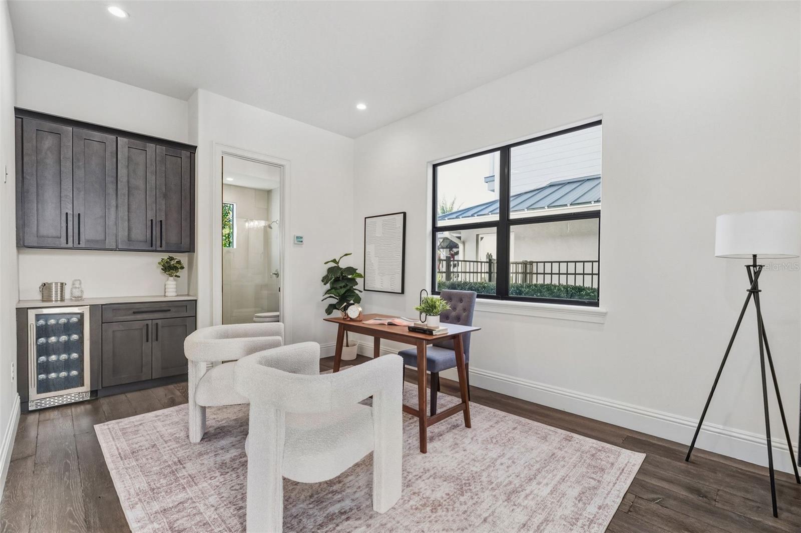 LAKE KILLARNEY SHORES - Residential