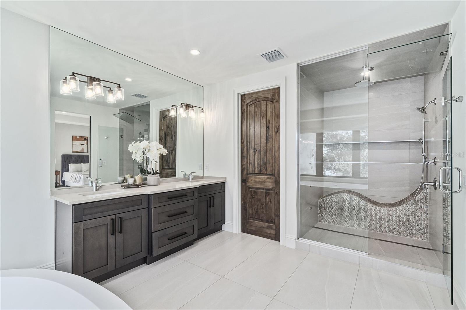 LAKE KILLARNEY SHORES - Residential