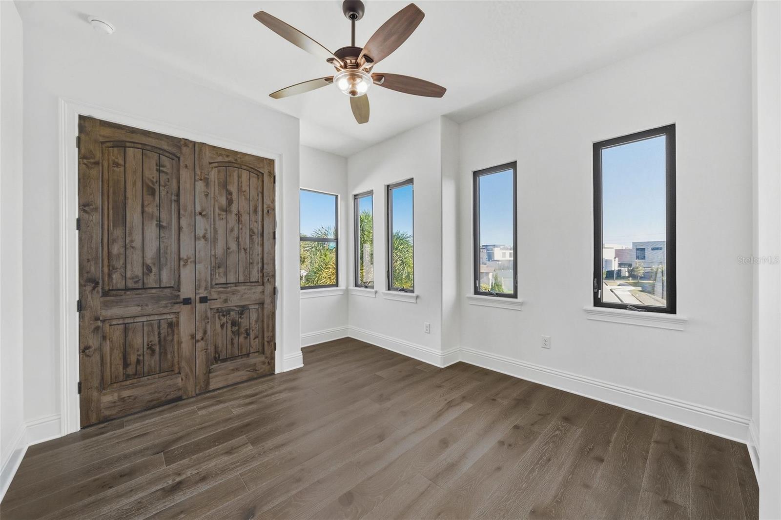 LAKE KILLARNEY SHORES - Residential