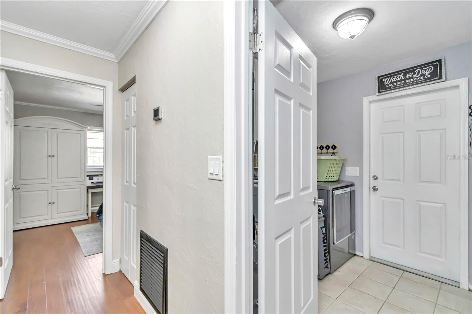 VILLAGE OF RAINBOW SPRINGS - Residential Lease