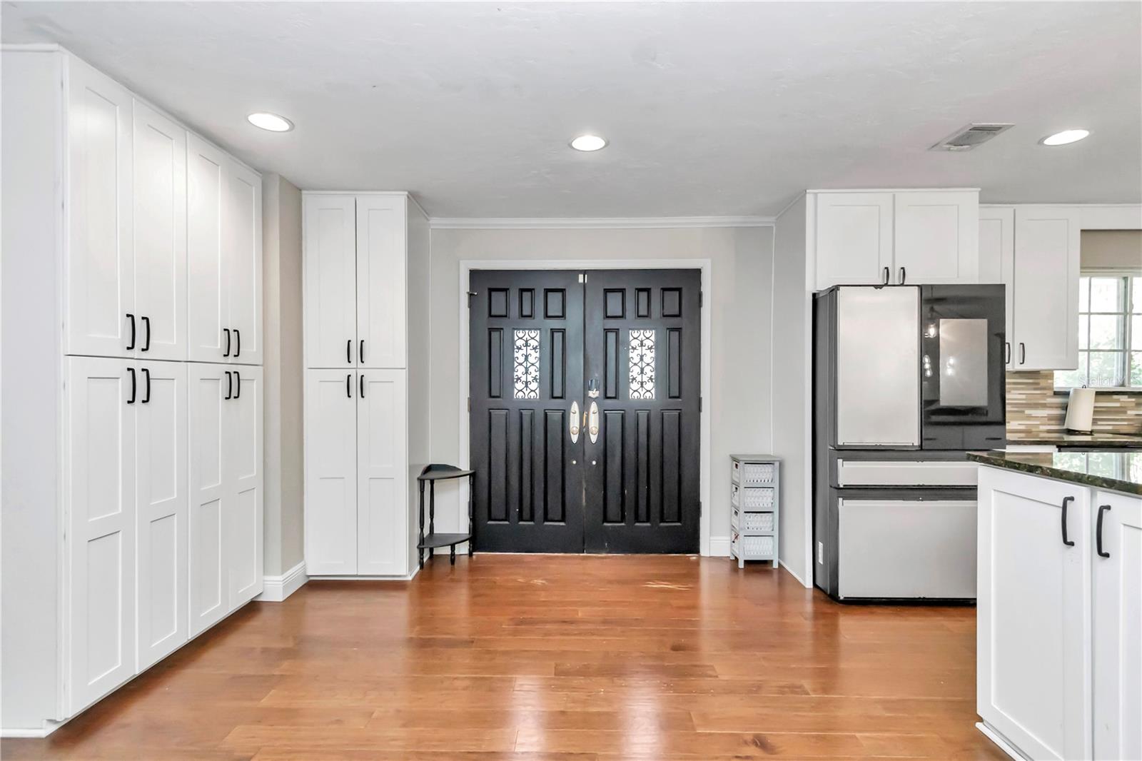 VILLAGE OF RAINBOW SPRINGS - Residential Lease