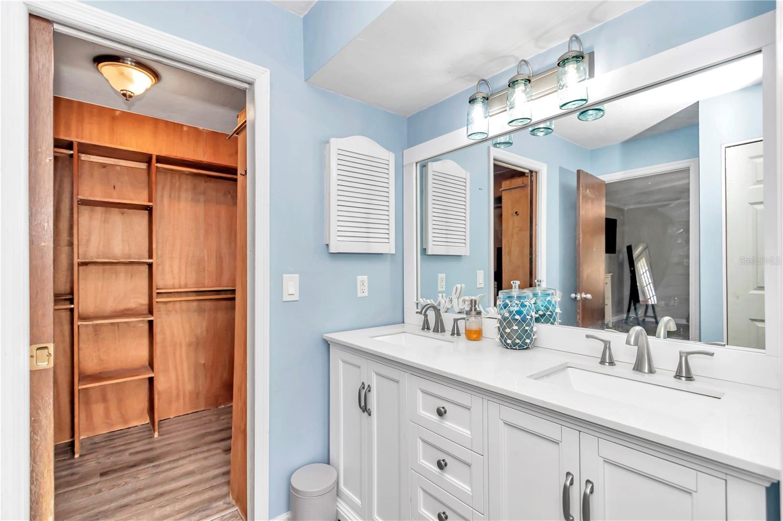 VILLAGE OF RAINBOW SPRINGS - Residential Lease