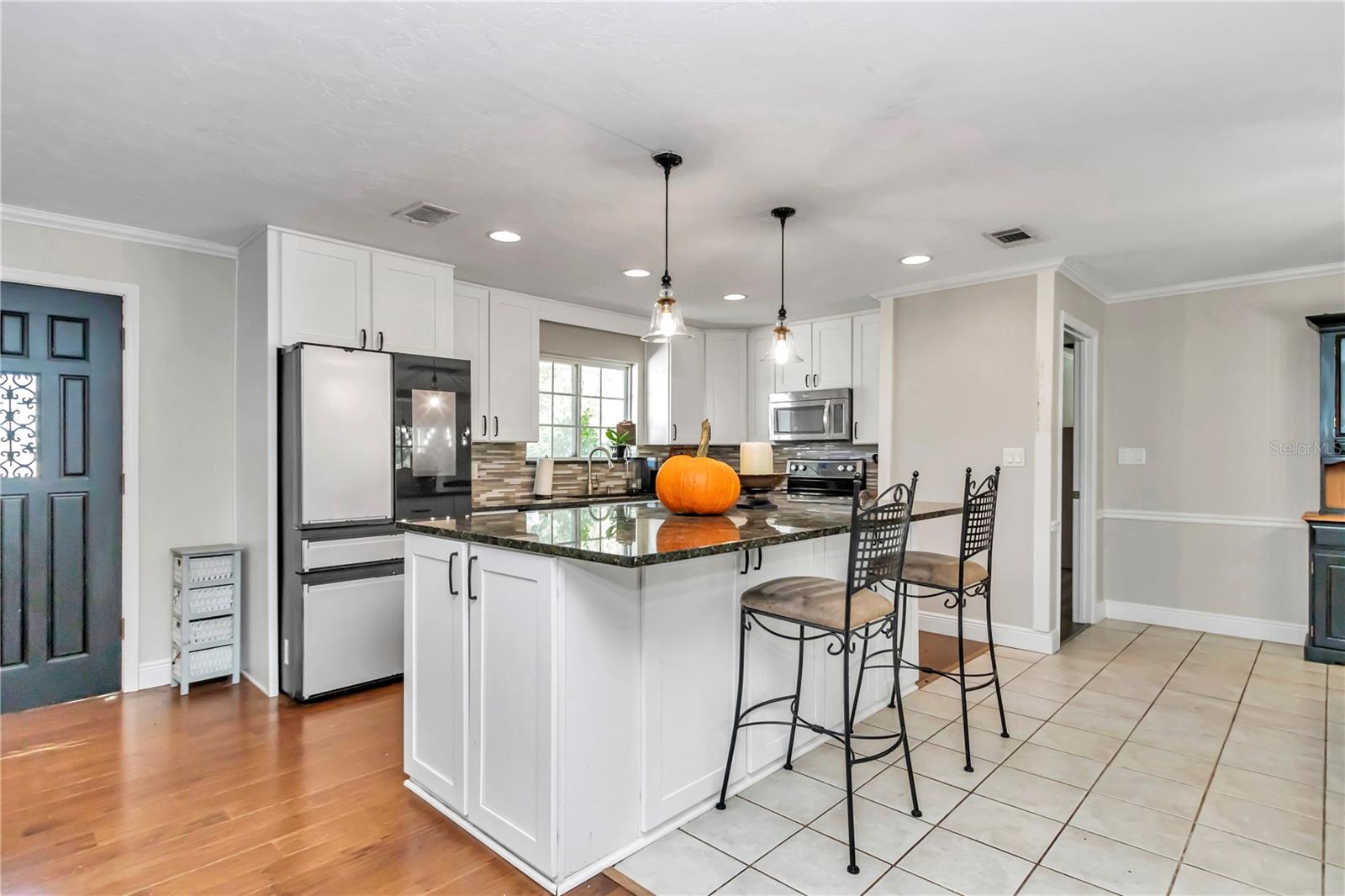 VILLAGE OF RAINBOW SPRINGS - Residential Lease