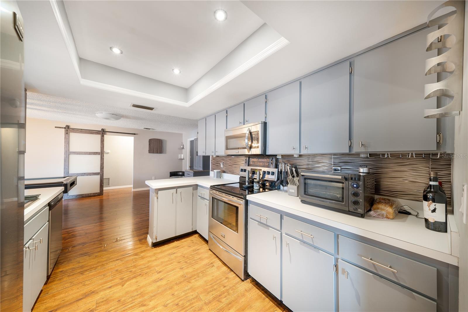 3219 SPANISH MOSS LANE