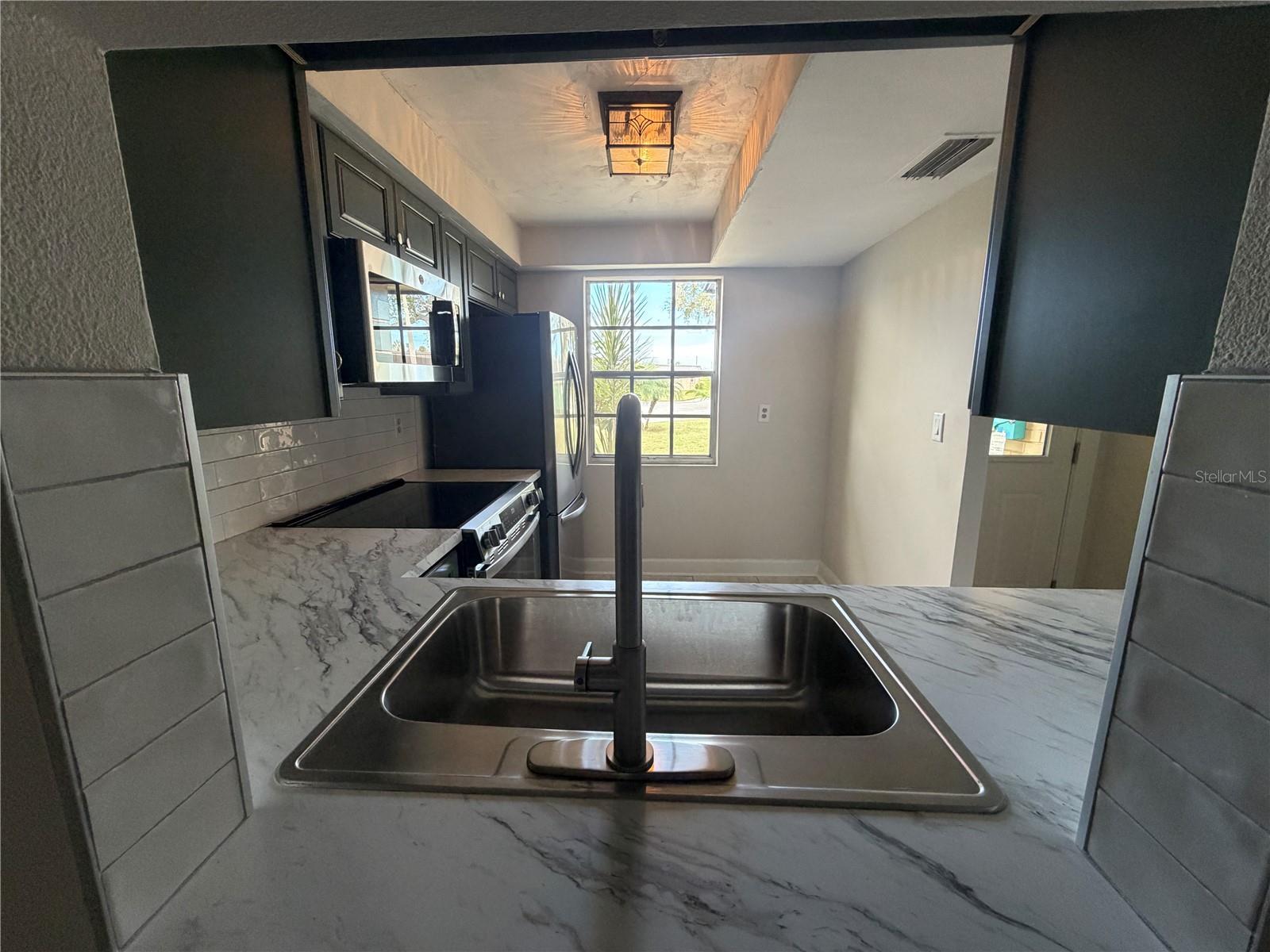 GARDENS BEACON SQUARE - Residential Lease