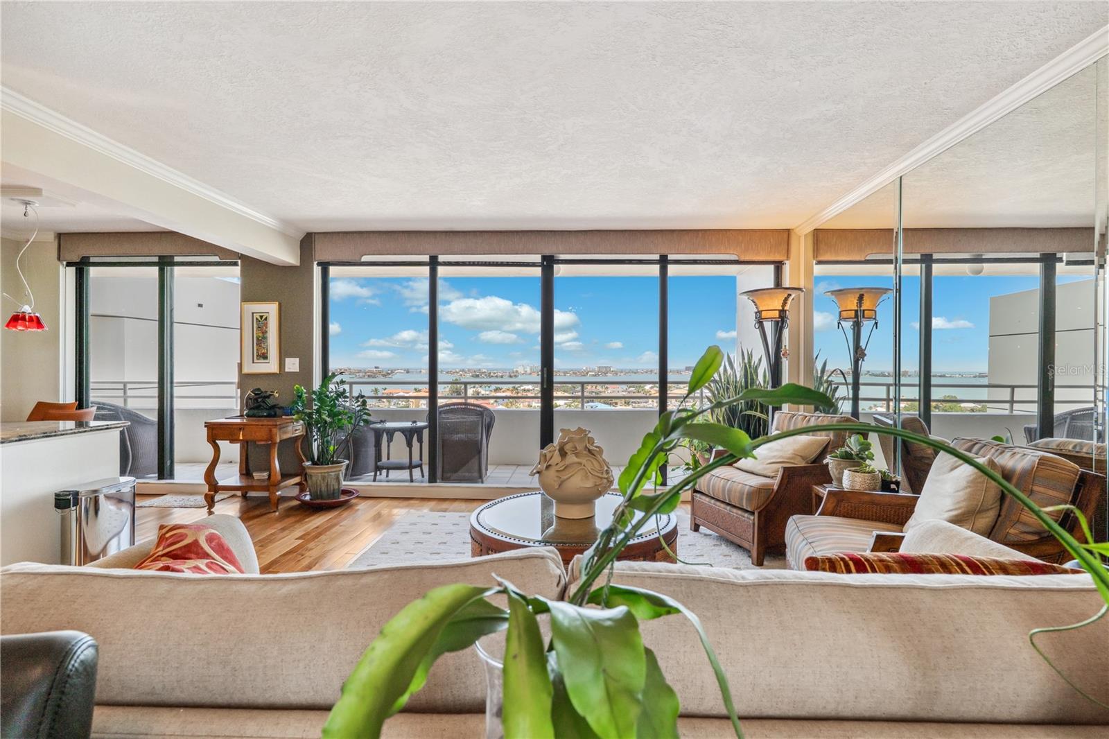 5950 PELICAN BAY PLAZA S PH-2F