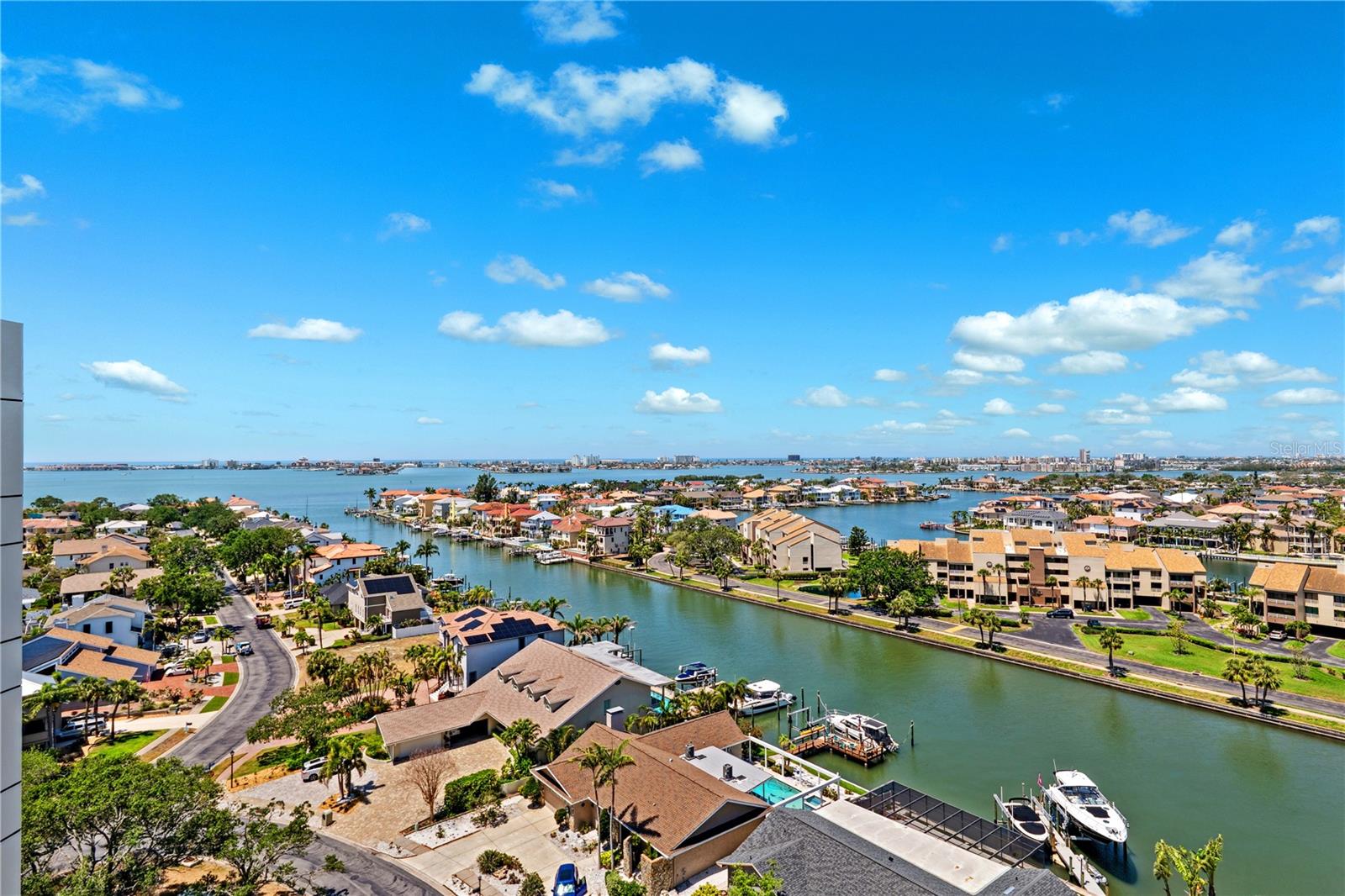 5950 PELICAN BAY PLAZA S PH-2F